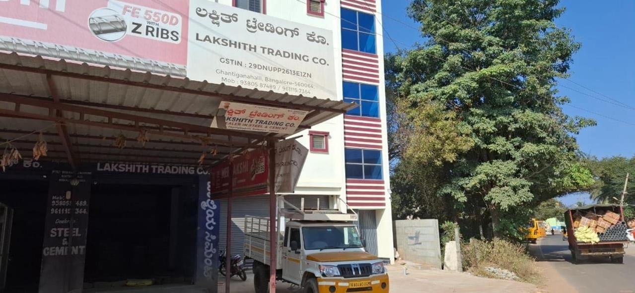 Hotel O Lakshmi Comfort Yelahanka Luaran gambar